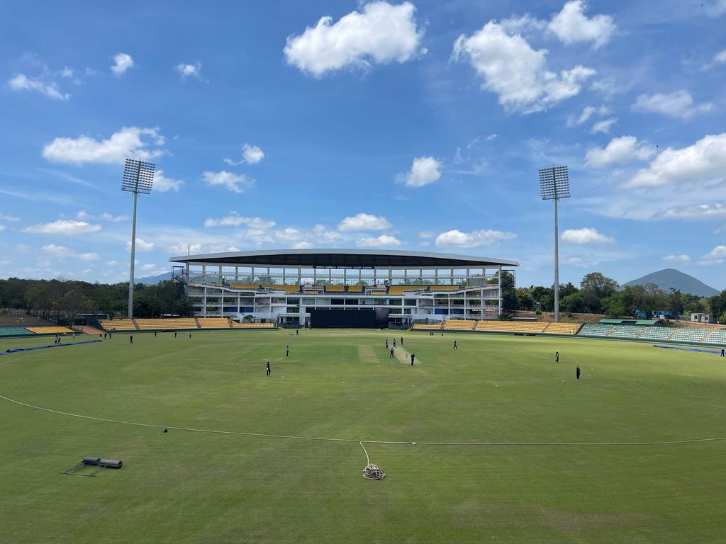 Game 1 result: Uppingham win by 7 wickets chasing 131/3. Game 2 starting shortly. #UppinghamCricket #SriLankaTour