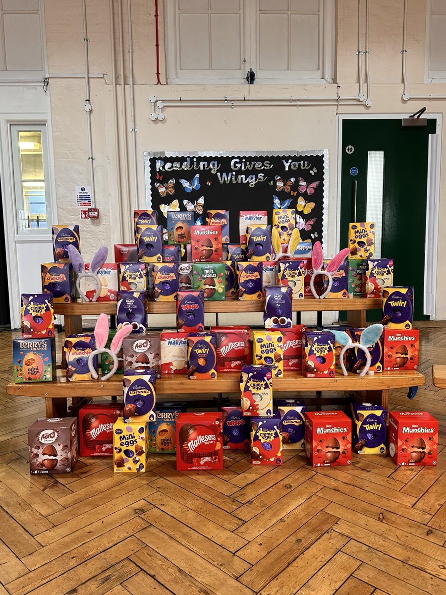 The #Easter bunny made an appearance at Southwold today, delivering chocolate eggs for staff across the school as a small token of thanks for all their hard work throughout the year! We wish everyone a restful #Easter break. 🥚🍫🐰🐣 #Easter2024 #Spring