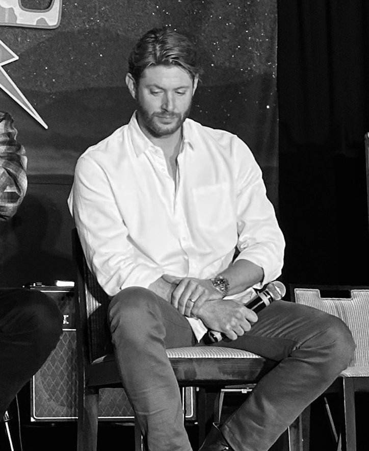 ackles_media's tweet image. Jensen Ackles
#spnkc 2022
pics @42PhotoStudio