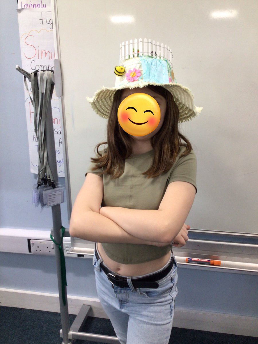 Mrs Ellis tweet media