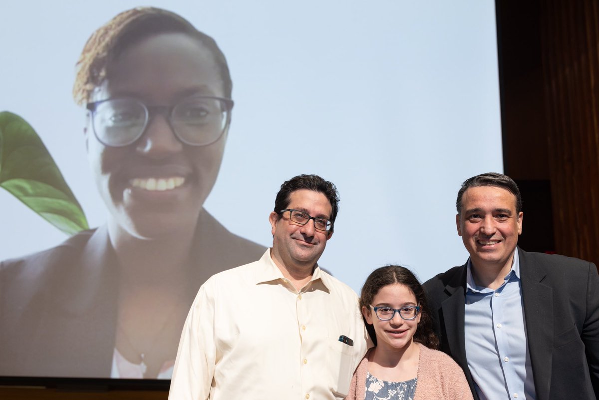 Congratulations to my mentee Nadege Gitego, PhD on receiving the Julius Marmur Award for her PhD research! Her dedication to research excellence is truly inspiring @EinsteinMed @EinsteinPhD einsteinmed.edu/features/15188…