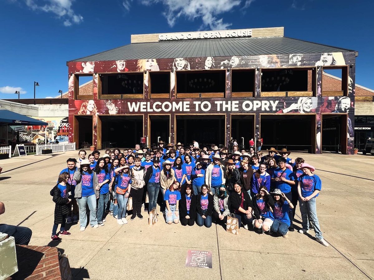 hehschoirs's tweet photo. Some group shots from the week! https://t.co/HQSXFtzyUI