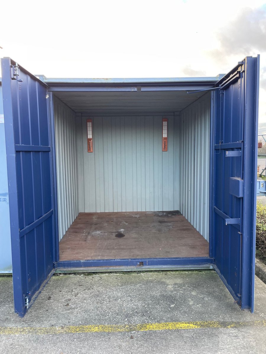 WorkplacePropUK's tweet photo. AVAILABLE NOW: 10ft Used Grey Wind and Watertight Shipping Container (C8) - £1950.
Excellent security with the Indorlock system (key included) making access much easier. This popular-sized unit is modified for storage with 8 air vents and an internal, easy-use door stay. (1/5) https://t.co/oF6e12mYD4