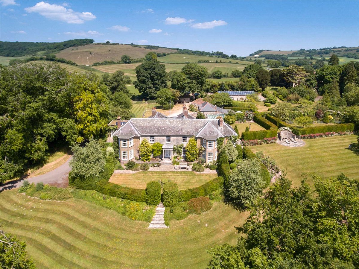 Plush Manor is a most impressive Georgian #countrymanor house on nearly 7 acres in a glorious elevated position above the picturesque #village of Plush, within the Piddle Valley. 9,000 sq ft with a separate 1-bed flat and 2-bed cottage. @Stacks_Dorset On with @savills #dorset