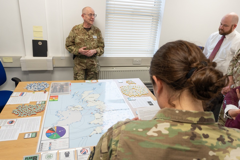 We have partnered with @UKStratCom in the development of a new centre for defence experimentation and #wargaming, helping Defence respond to evolving global threats

👉gov.uk/government/new…