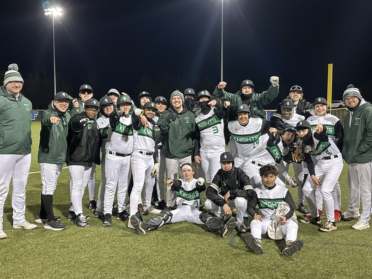 Knights win last night in a 13-3 win over Heritage Christian! 

<a href="/paddyfoy_3/">Paddy Foy</a> with 3 RBIs
Leo Saavedra with the Win on the mound