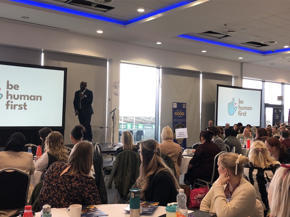 ForwardAs1Trust's tweet photo. Inspirational and informative talks from Ed Ampaw-Farr, promoting the need to #behumanfirst in our relationships and our selves 🤝❤️ https://t.co/2hxNWDY96y