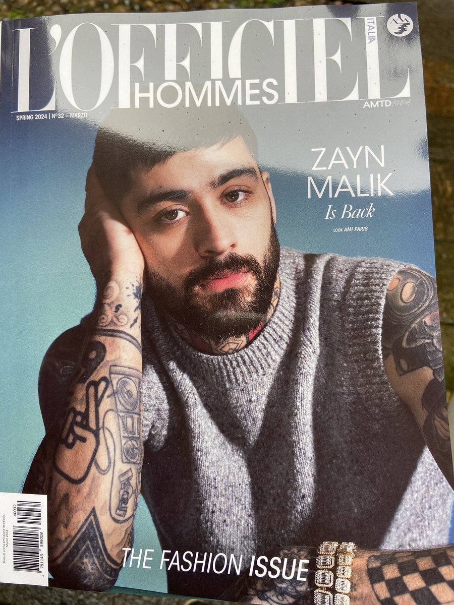 First look at Zayn Malik's L'Officiel Hommes magazine. via @astubbornheart, image size:900x1200