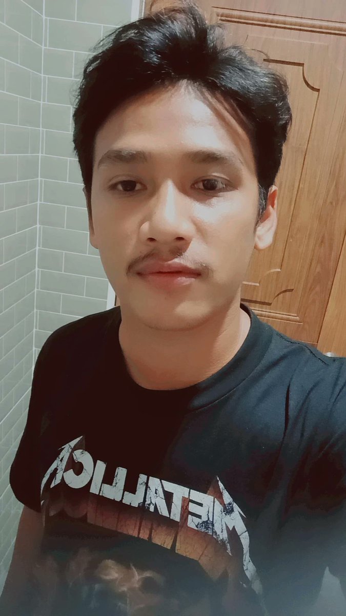 ChatwatX1's tweet photo. แล้วใครมันจะมารักคนขี้เงี่ยนแบบเราล้ะ😂😂🤣🤣 #เหงา #นัดเย็ด #FWB #บางใหญ่ https://t.co/K1YC2aMz5u