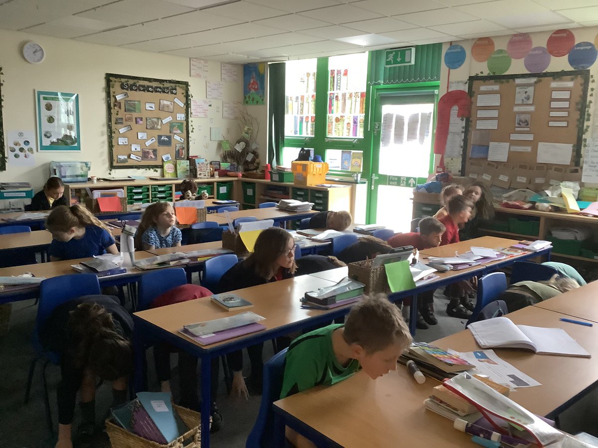 Designing and creating our parachutes ready for the infamous egg drop
<a href="/LuntsHeathSch/">Lunt'sHeathSch</a> 
<a href="/LuntsHeathY4/">Year4LuntsHeath</a>