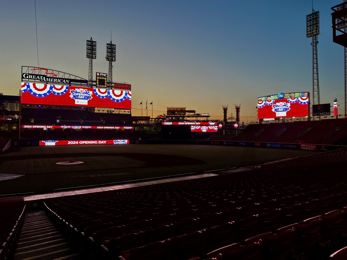 Rise & Shine Cincinnati ☀️ IT’S OPENING DAY‼️⚾️ Great American Ballpark is looking as BEAUTIFUL as ever 🏟️❤️ @WLWT