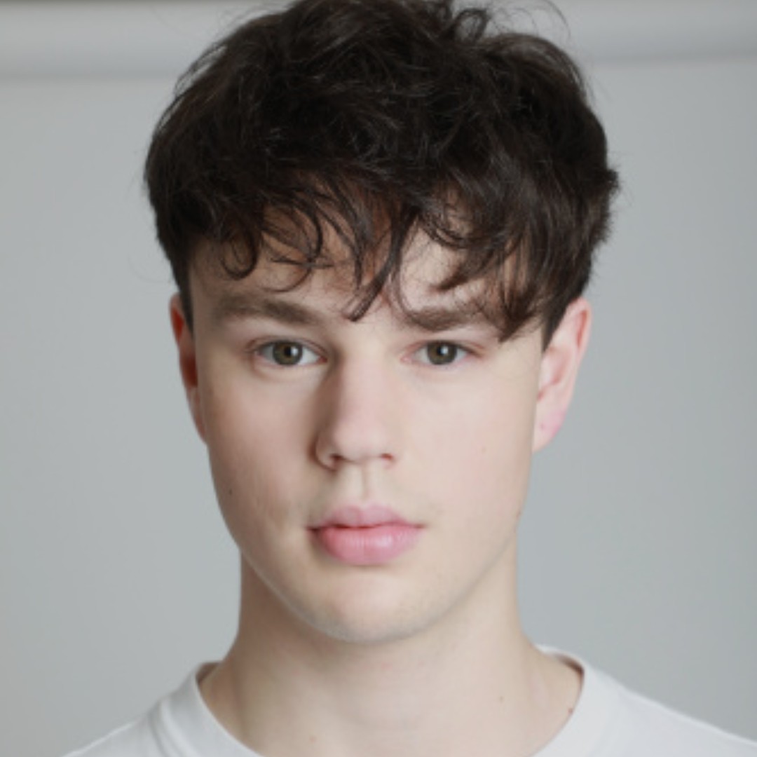 models_direct's tweet photo. Good Luck to our Male Model John, shooting today in Edinburgh with The Scotland Kilt Company.
#malemodel #modelsdirect #modelling #shoot #modellingshoot #assignment #bookamodel #hireamodel #becomeamodel https://t.co/DAF889Ugql