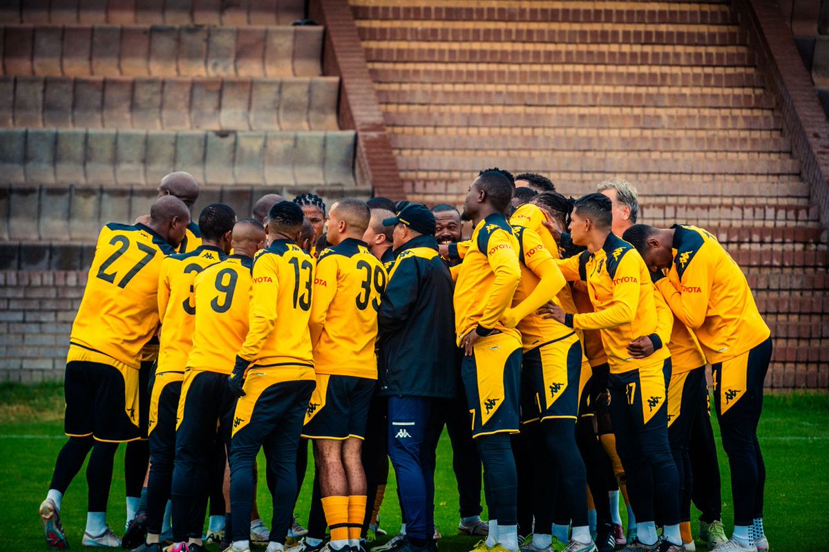 KaizerChiefs's tweet photo. ❤️✌️ #Amakhosi4Life https://t.co/xuA5icUr5i