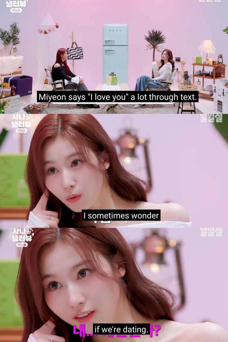 pinkot9's tweet photo. Is this Sana's version of saying "what are we?" https://t.co/DDq4bJZYaY