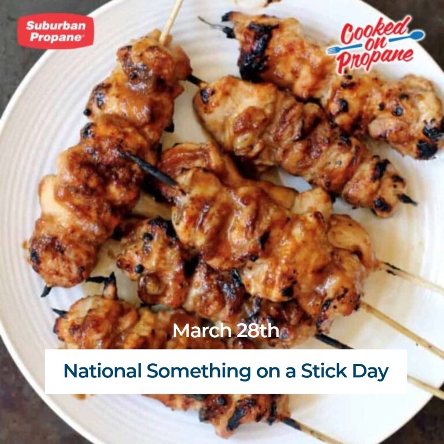 SuburbanPropane's tweet photo. To celebrate #NationalSomethingOnaStickDay we are re-sharing our Asian Honey Garlic Beef or Chicken Skewers. Everything tastes better on a stick! Check this recipe, and others, out on our #CookedonPropane blog:
https://t.co/9p8tJ5LS0s

#SomethingOnAStickDay #somethingonastick #skewers #skewer  #kabob #Kabobs #kabobsonthegrill