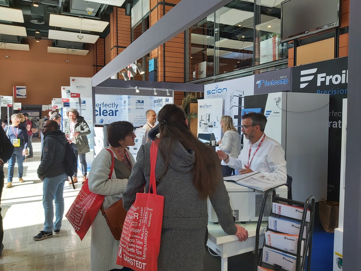 TechcompLP's tweet image. It&apos;s day 2 of Forum Labo. 

Yesterday was a busy day for the team in Lyon. Thank you to everyone who has stopped by the booth to speak with the team so far. 

You have until 6pm tonight to visit the stand and see our lab products up close. 

#ForumLabo #ForumLaboLyon