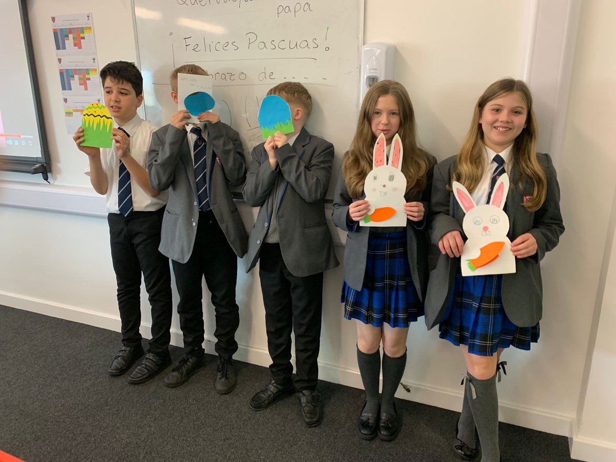 DeaneryLanguage's tweet image. Pupils in Y7 Spanish have been learning about Semana Santa (Holy Week) in Spain today and enjoyed some Easter crafts with Mrs Koole @deaneryhigh