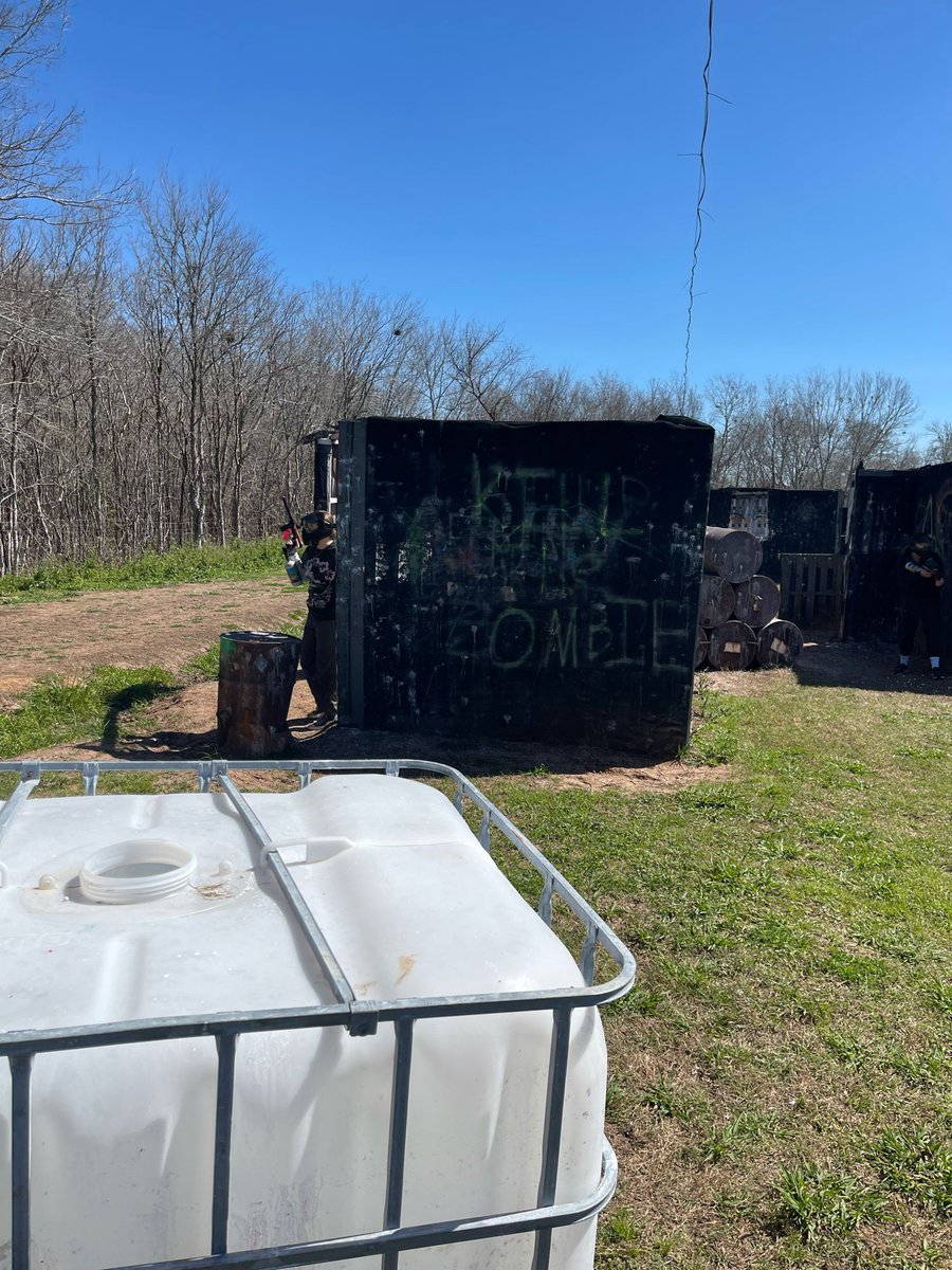 TanksPaintball's tweet photo. Easter weekend is on the way. What are you doing this weekend? #paintball #gellyball #axethrow #airsoft #bbwars #magfed #bigmanpaintball #tankspaintball #proedge #spaghetti #fortbend #richmond #rosenberg #harriscounty #katytx #ghostfrogs https://t.co/QftVEIUbV2