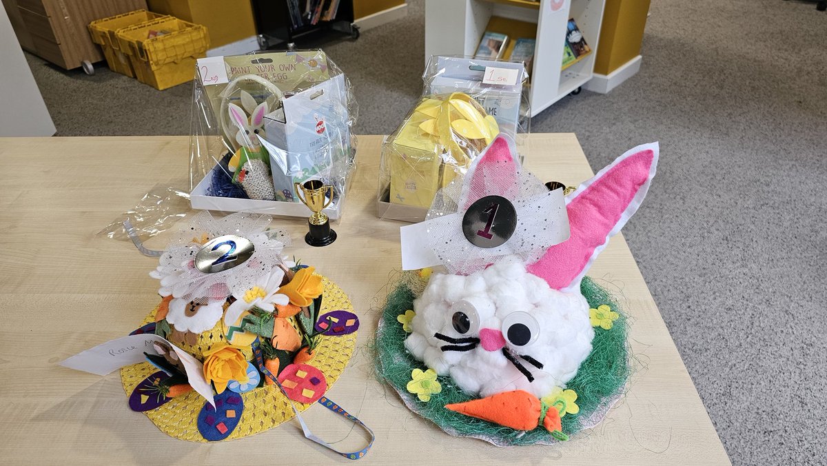 We've been judging the Easter Bunny competition at @TangHallExplore organised by the Craft Club who meet here regularly They've raised an amazing £812 towards the fabulous work that the library does for the local community...