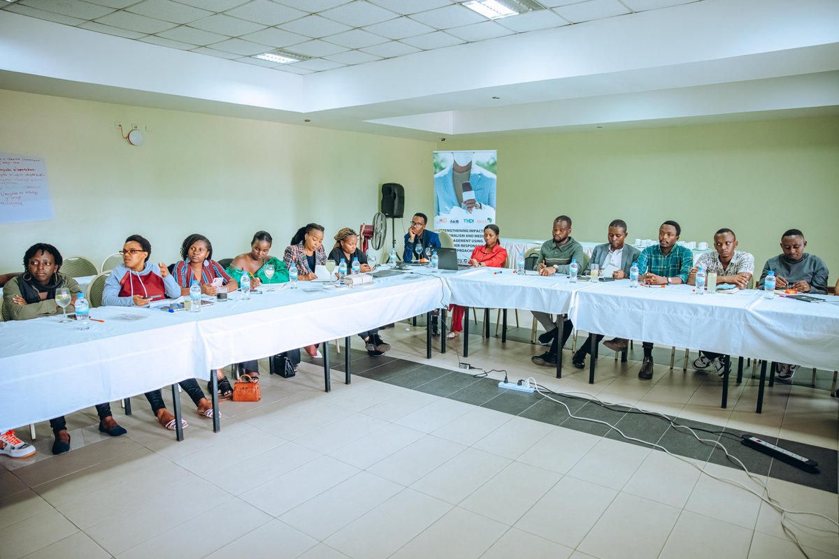 1/3 AfriYAN Rwanda is kicking off a three-day transformative journey of training young journalists and influencers to strengthen their understanding and capacity to create impactful journalism and media engagement using gender-responsive approaches in Musanze District!