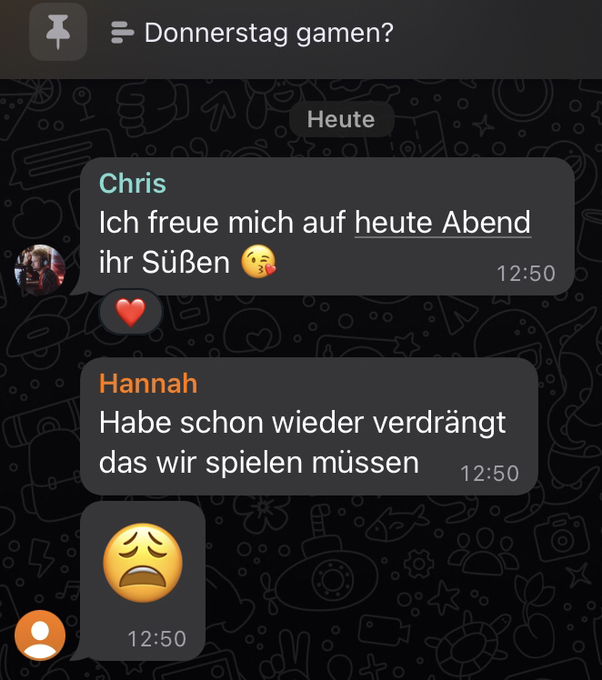 Ich liebe dieses Team. Der eine hochmotiviert, die andere würde einfach lieber Stardew Valley spielen 🙌