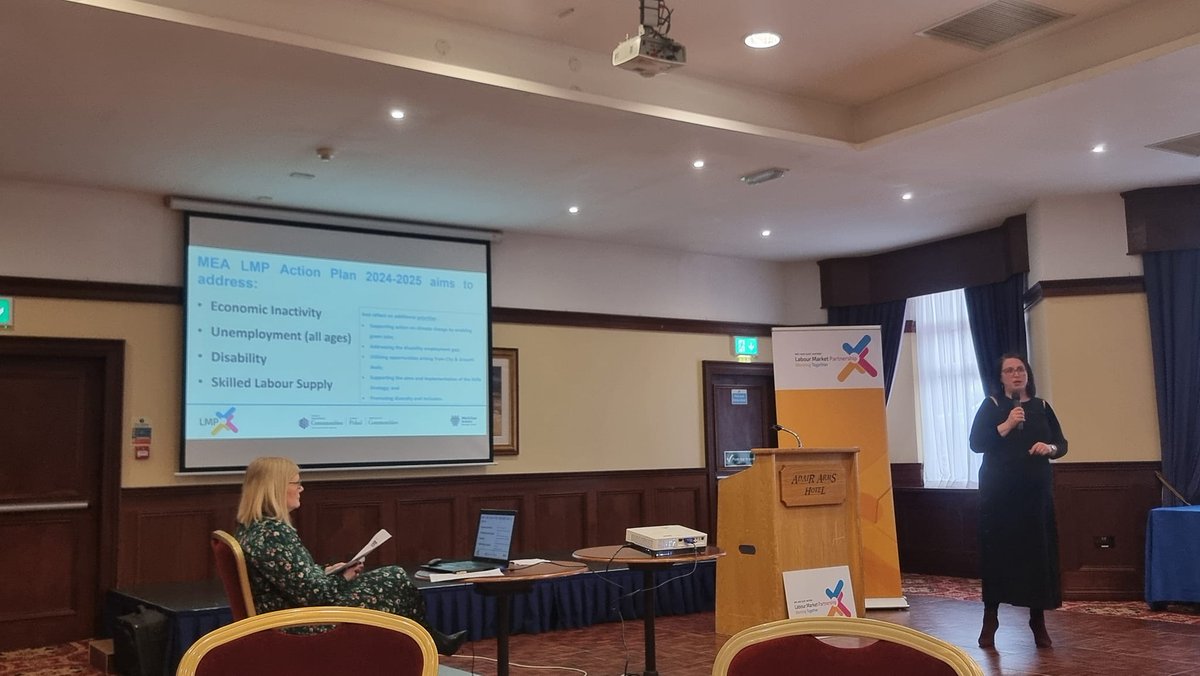 This week #EPICFuturesNI attended @mea_bc Labour Market Partnership #MEALMP celebration event & discussed research we will be conducting. Great presentations from @Mayor_MEA @womenstec @NOW_Group @NRCCollege on the impact of programmes helping individuals' employability journeys