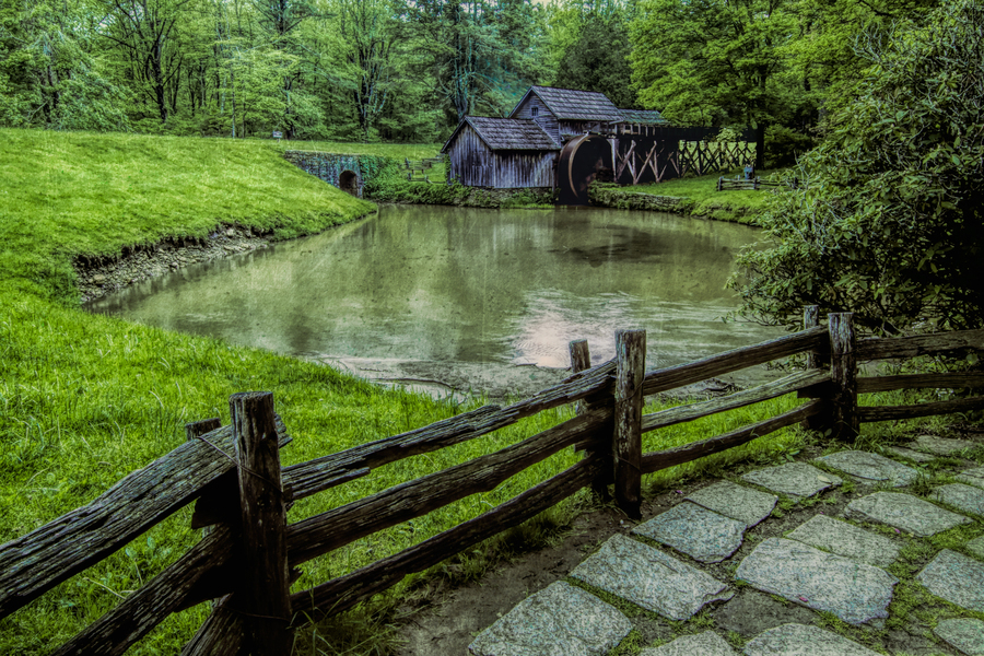 Blue Ridge Parkway Mabry Mill here: pictorem.com/1937596/Mabry%… #blueridgemountains #blueridgeparkway #mabrymill #gristmills #architecture #virginia #mountains #fineart #landscapephotography #photography #landscape #travel #travelphotography #buyintoart #ayearforart #nature