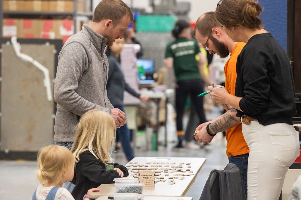 einsteinproject's tweet image. Make sure you save the date! STEM Family Day is coming up! STEM Family Day is a FREE event for kids of all ages! The event is Saturday, April 27th 10 AM to 2 PM!