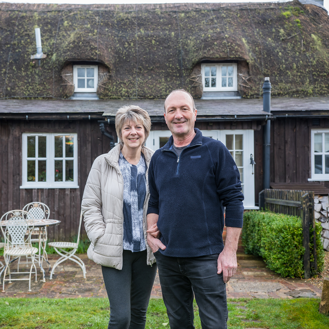 Gillian and Jeff Bailey, from Martin Hampshire, are the first residents to be connected to full fibre broadband, thanks to government funded Project Gigabit New Forest. bit.ly/3vCghny #ProjectGigabit #ProjectGigabitNewForest #Hampshire #TheNewForest @SciTechgovuk