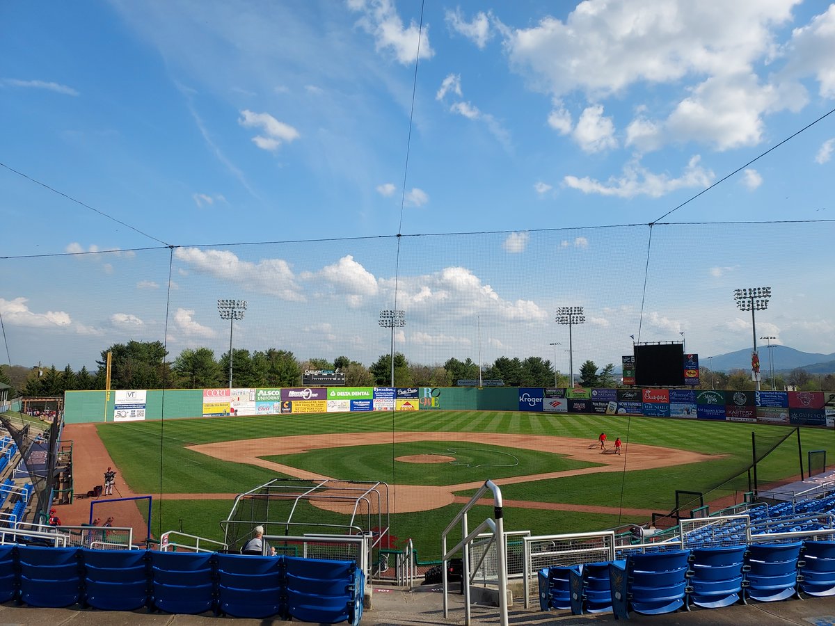 Happy Opening Day to all you #baseball fans out there! Hope is alive as the boys take the fields ... My team are the @MiLB @salemredsox .