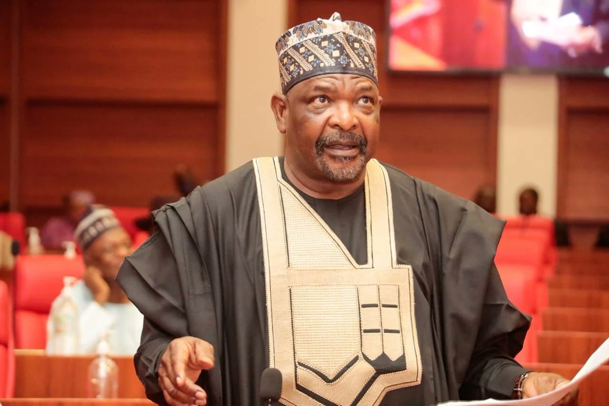 foxizfinance's tweet photo. Ahmed Ningi calls for reinstatement, threatens to tug Akpabio
https://t.co/Jj9kiRbRxs

#ningi #senatorningi #ahmedningi #akpabio #Buhari https://t.co/yYPkn72Wb1
