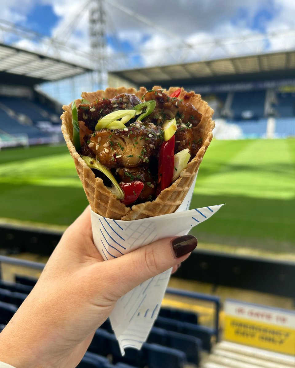 A moment for this week’s specials 👏 Korean BBQ Chicken Waffle Cone £6 Jerk Chicken with Rice and Peas £6.50 They taste so good!! Available on the concourse tomorrow in the usual special spots. Let us know what you think ⬇️ #footyscran #pnefc @FootyScran