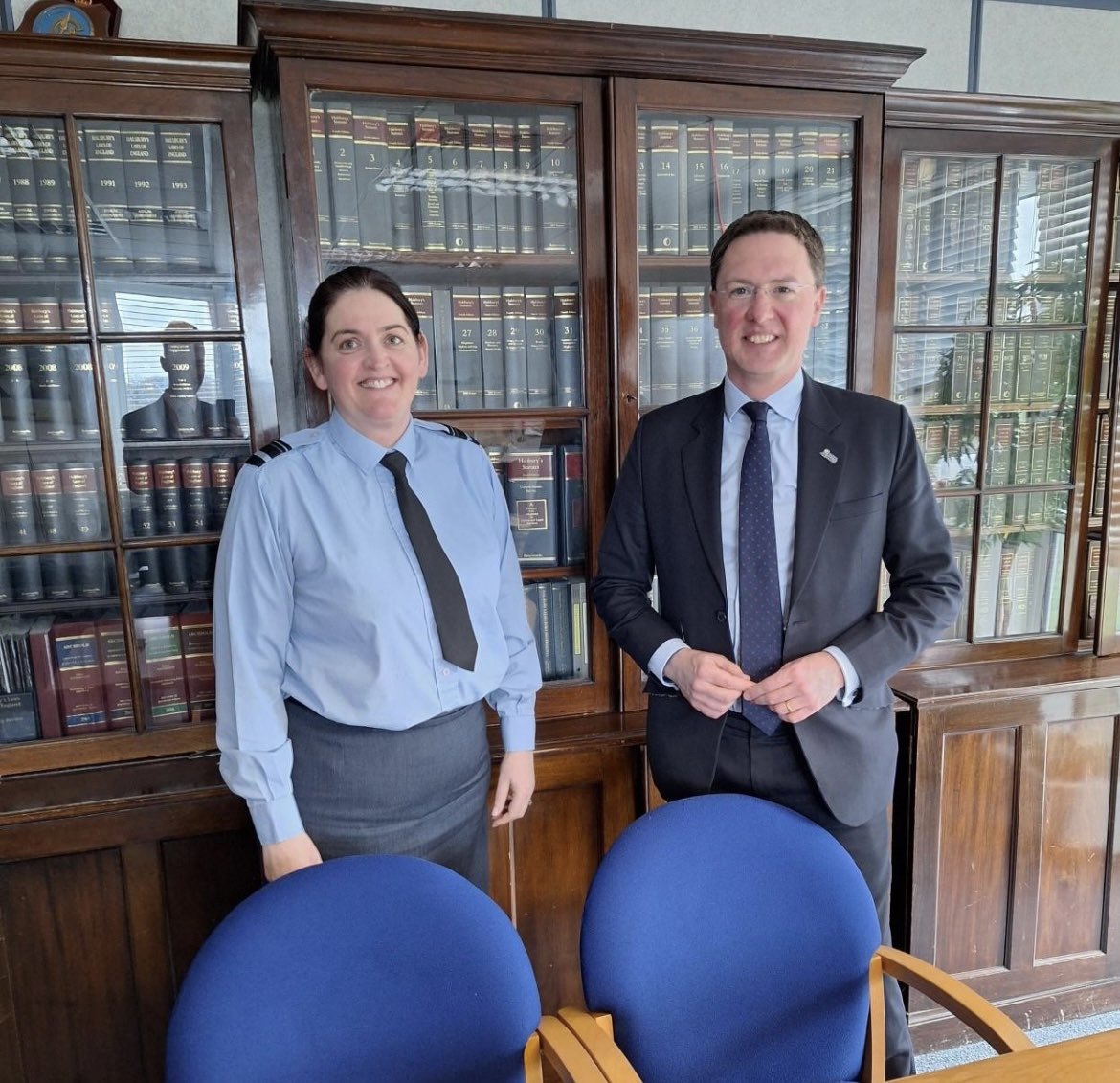 I met the brilliant service personnel of the RAF Legal Branch @RAFHighWycombe yesterday to discuss the important legal support they provide to those serving in the Air Force