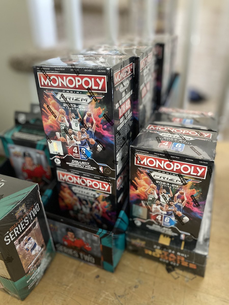 TheFootballPlan's tweet image. Hit your local Target if in-stock…

Just saved a good chunk of $$ on 12 Blasters. 

$20 off twice 
$5 off twice 
5% w/Red Card

It’s a no-brainer for this product!
#MonopolyPrizm