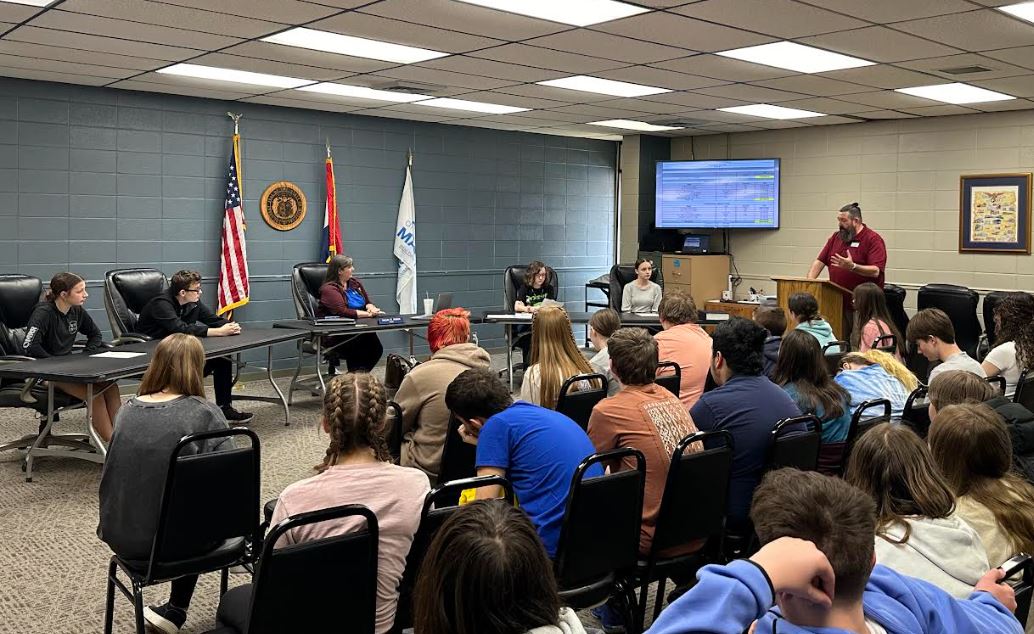 Blue Jay 8th graders recently spent time at City Hall learning about local government. What a great opportunity for our future community leaders! #HeroMakers