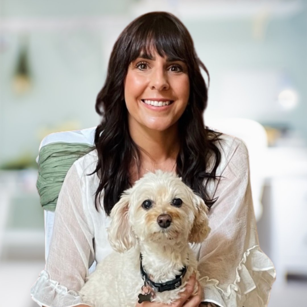 Happy six years and counting to Julianna Roche! Julianna has worked at all levels on the Editorial Team, and now helps to optimize features and revenue as Placement Director.

Congrats, Julianna! #WEPA! 🤙 #wearetrueline