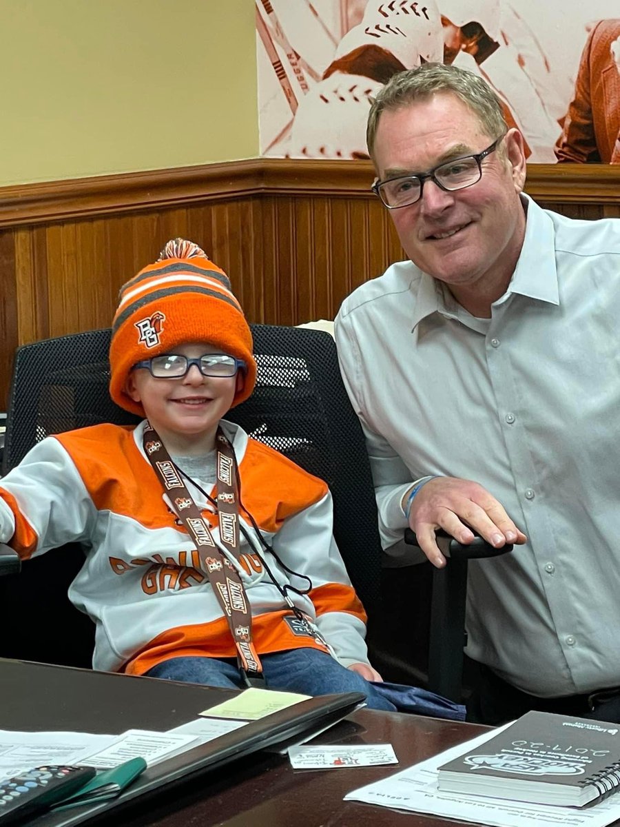 HeyItsBorders's tweet photo. Would like to thank Coach @TyEigner for some great memories over the years! From Kid Coach to the viral 💎 ✂️ with Scooter, you’ve helped Blake and our family grow our passion for hockey and love for BG https://t.co/nt9ZrWpquQ