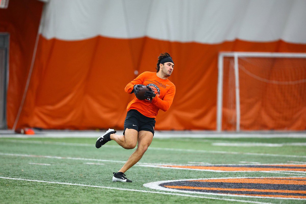 PrincetonFTBL's tweet image. Pro Day - ✅

#JUICE 🍊🥤