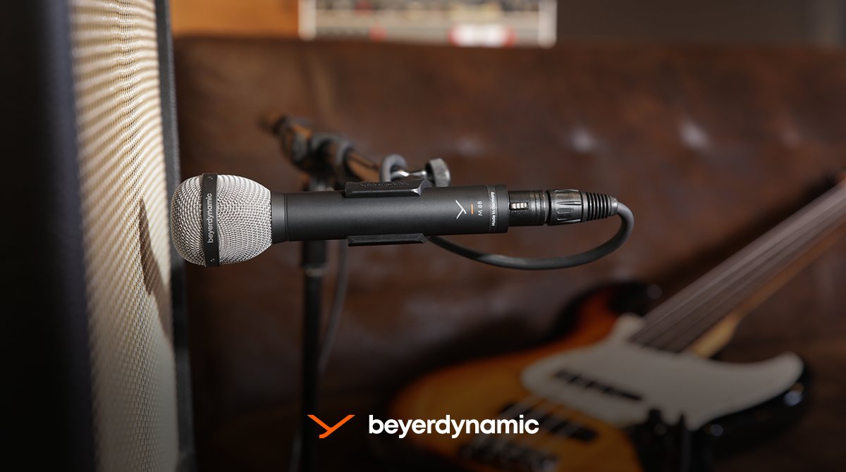 Discover our M 88! A living legend among microphones. Ideal for kick drum, vocals, saxophone, electric guitar amps and percussion: fcld.ly/m88 🧡🎤 #beyerdynamic
