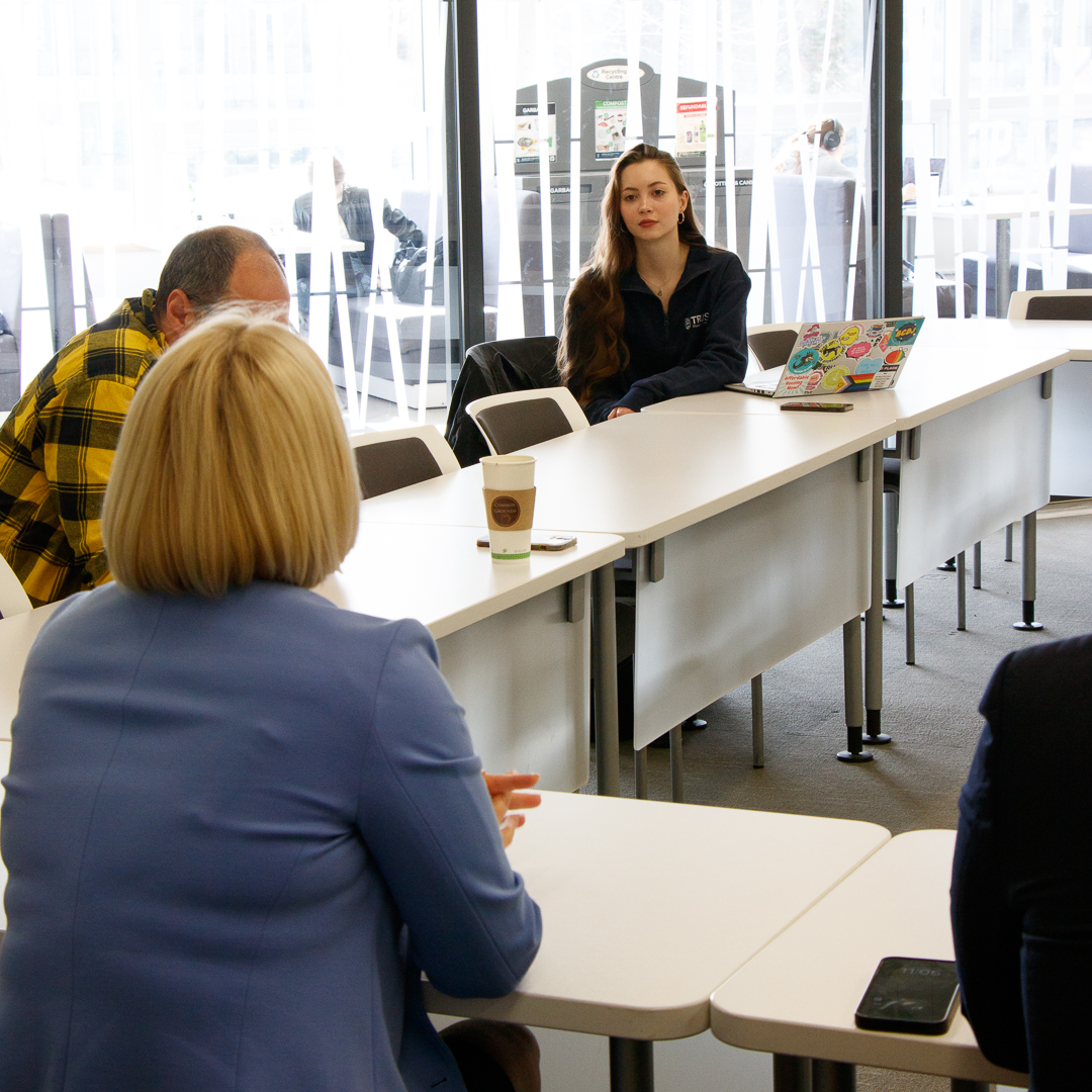 TRUSU15's tweet image. Members of the Campaigns Committee met with Minister of Post-Secondary Education and Future Skills Hon. Lisa Beare. Students raised the issues of affordable housing, International Student Tuition Fees, and student representation in university governance. #mytru #bcpse