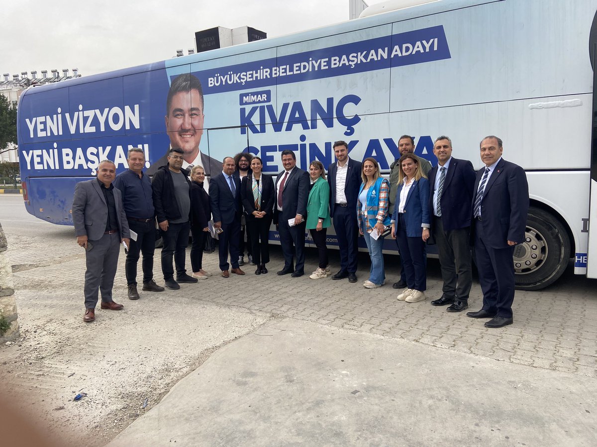 RizvanogluEvrim's tweet photo. Antalya 🌟

Finike, Demre, Kumluca💧

DEVA Partisi Antalya Büyükşehir Belediye Başkan Adayımız Sayın Kıvanç Çetinkaya, İl Başkanımız Sayın Özlem Arlıer, Finike Belediye Başkan adayımız Sayın Mehmet Selçuk Sazak ve yol arkadaşlarımızla birlikte Finike’de Turunçova Sanayi Sitesi’nde #DEVABelediyeciliği ‘ni anlatarak güne başladık. Ardından Demre turu gerçekleştirdikten sonra partimizin Kumluca Seçim Koordinasyon Merkezi’mizi ziyaret ederek, Kumlucu Belediye Başkan Adayımız Veysel Akın’ın ev sahipliğinde vatandaşlarımızla iftar sofrasında buluştuk.

Antalya gibi iklim değişikliğinden oldukça etkilenen bir ilde altyapı maalesef yeterli değil.  Sıcaklık arttışları, orman yangınları ve artan yağışlar nedeniyle kentimizin iklim değişikliğine karşı dirençli hale getirilmesi gerekiyor. Bunu yapabilecek kadrolar ise DEVA Partisi’nde mevcut💧

@ozlemarlier @Kivanccetinkaya