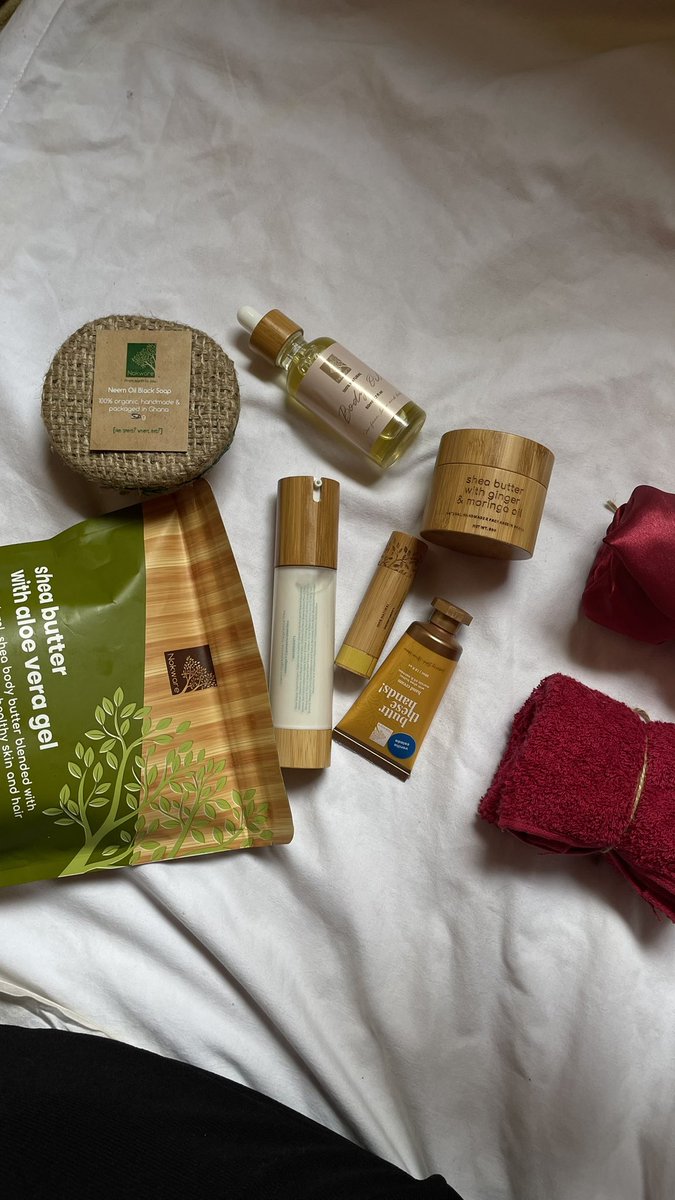 โหเฟ Jhenaya ๐๐หโ (@naya4luv) on Twitter photo The way my skin been glowing this days you'd think I'm preparing for my marriage ๐โ but who knows๐
<a href="/NokwareSkinCare/">Nokware Skincare</a> what did you put in these products? The way my skin been glowing this days you'd think I'm preparing for my marriage ๐โ but who knows๐
<a href="/NokwareSkinCare/">Nokware Skincare</a> what did you put in these products?