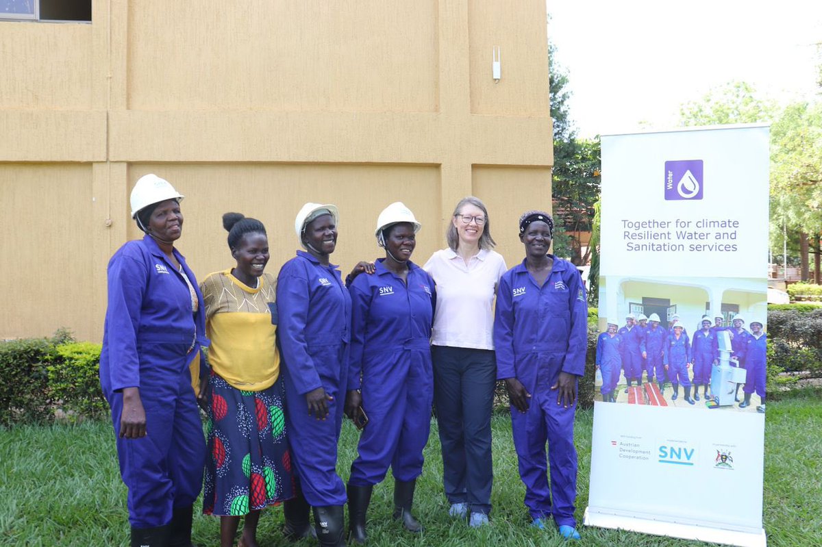 As part of her visit to Uganda, the @AustrianDev Program Manager Irene Novotny together with @Dr_KatjaK met with the hand pump mechanics & visited the #WASH project of @SNV_Uganda aimed at increasing access to clean water, sanitation & hygiene in Apany Acel Village, Lira.