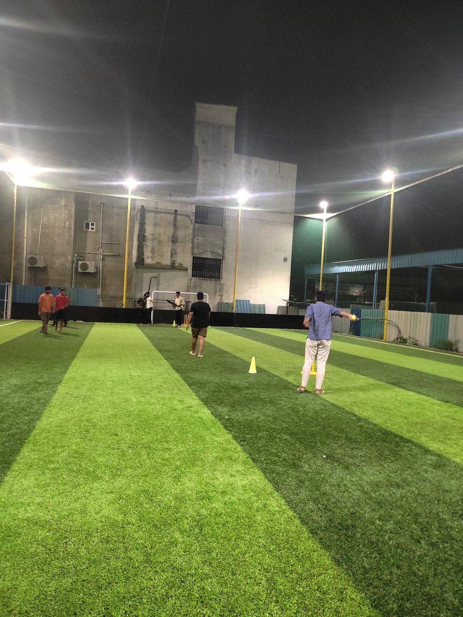 imnani_9's tweet image. #BoxCricket ❤