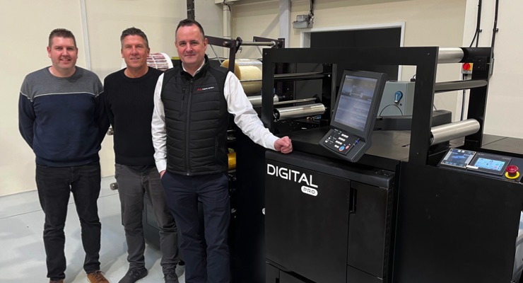 UK-based based <a href="/kingfisherlabel/">Kingfisher Labels</a> has installed a <a href="/MarkAndyInc/">Mark Andy Inc.</a> Digital Pro 3 press at its production facility #labels #labelleaders #growth #printing

Details: hubs.li/Q02r525L0