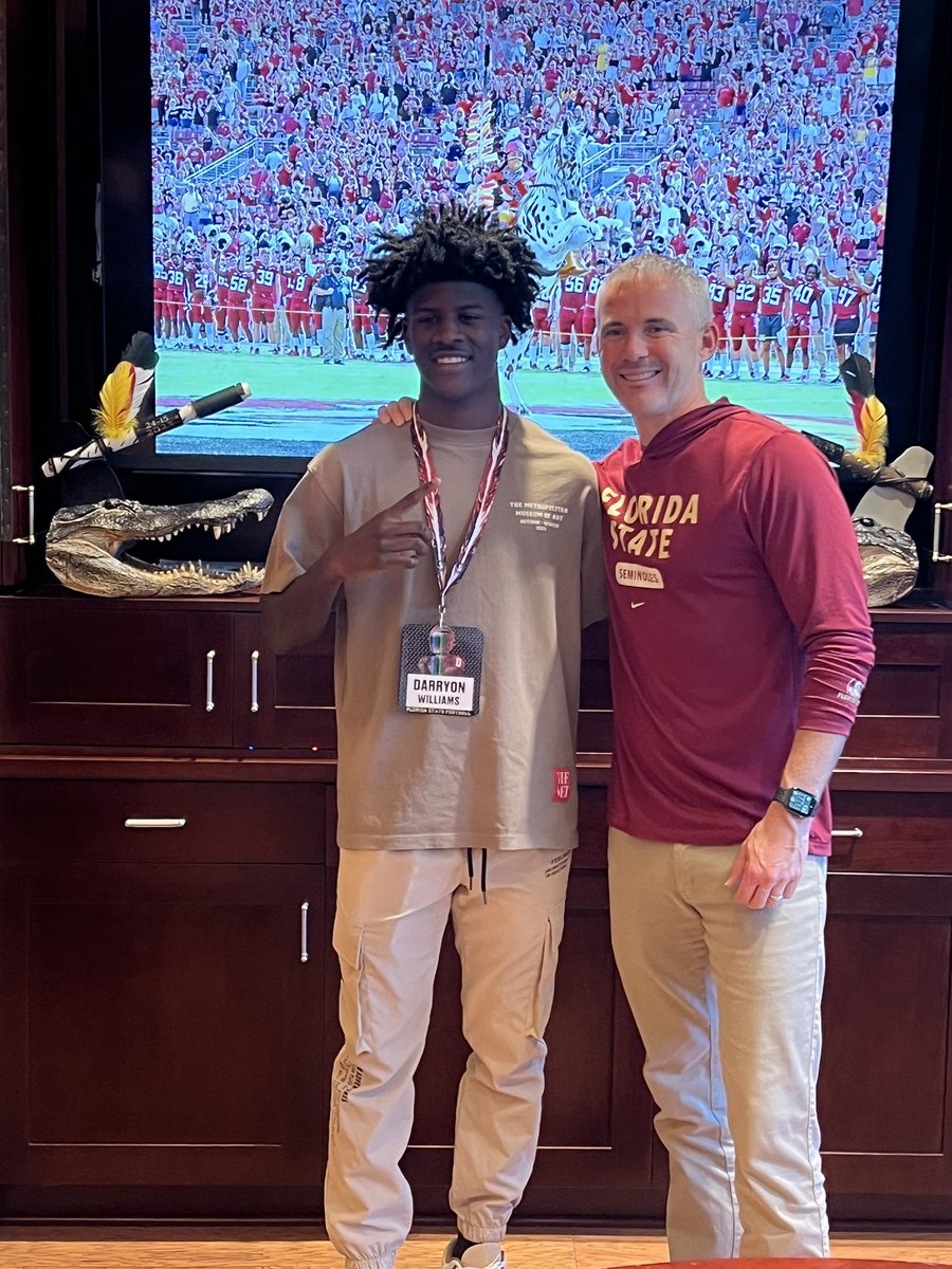 Darryon (D1) Willams (@darryonwilliam8) on Twitter photo What a day!!! It couldn’t have went any better!! I loved everything about FSU from academics to the coaches!! They made me feel special and like family!!! “Officially offered “🙏 <a href="/Coach_Norvell/">Mike Norvell</a> <a href="/FSUFootball/">FSU Football</a> <a href="/CoachAdamFuller/">Adam Fuller</a> <a href="/r81dugans/">Ron Dugans</a> <a href="/KeiwanRatliff/">Coach Rat</a> @On3Recruits @TeamTampa813 What a day!!! It couldn’t have went any better!! I loved everything about FSU from academics to the coaches!! They made me feel special and like family!!! “Officially offered “🙏 <a href="/Coach_Norvell/">Mike Norvell</a> <a href="/FSUFootball/">FSU Football</a> <a href="/CoachAdamFuller/">Adam Fuller</a> <a href="/r81dugans/">Ron Dugans</a> <a href="/KeiwanRatliff/">Coach Rat</a> @On3Recruits @TeamTampa813