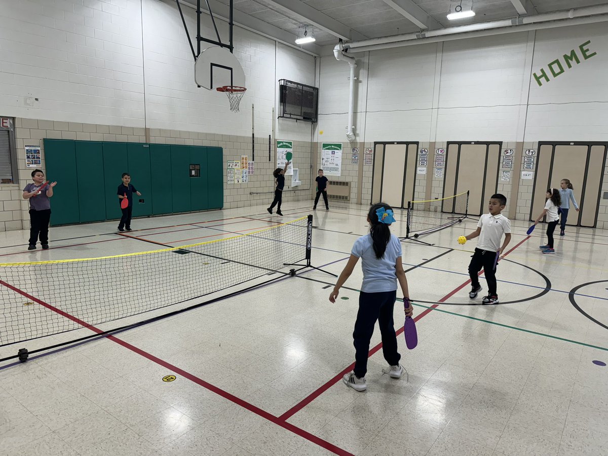 b_physical's tweet image. PE week in review.. we had fun week before spring break playing modified games table tennis and pickleball. 🏓.  We are developing our serving and volleying skills in game action.  Students did an amazing job.  Have a safe and fun spring break everyone!! See you April 8th.