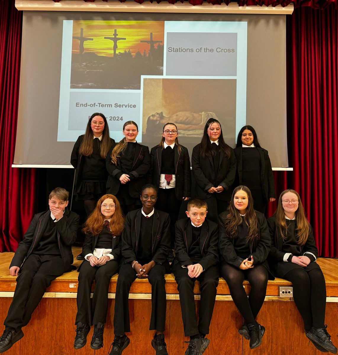 Well done pupils @St_Rochs for their great behaviour & participation at today’s end-of-term Lenten services. Thanks especially to S1, S2 & S5 readers. You did us & your families proud! God bless, and have a great break. Seniors… don’t forget to STUDY 📚 @EduAdviser_Lou @rercag