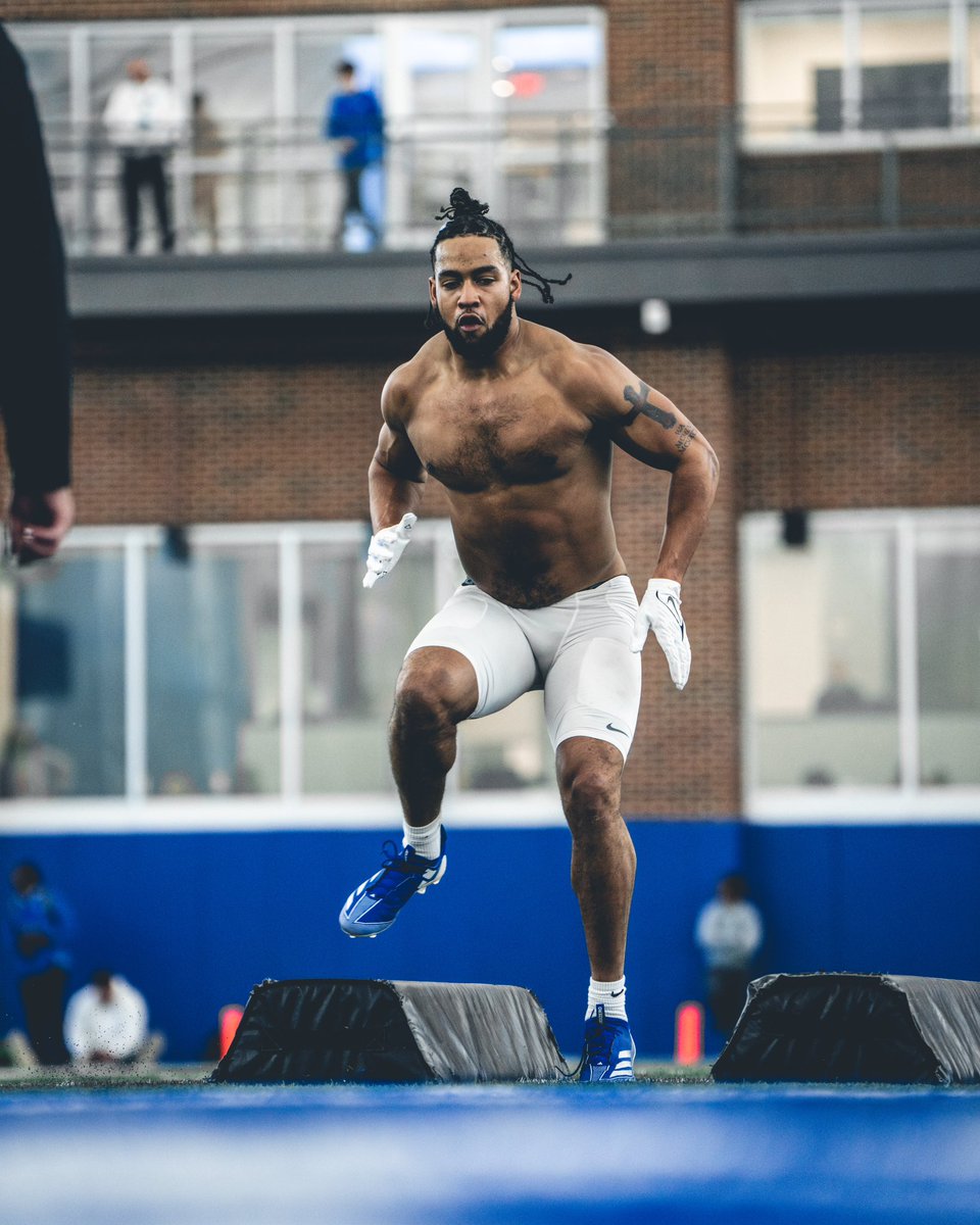 MemphisFB's tweet photo. https://t.co/M1Ewps4pii