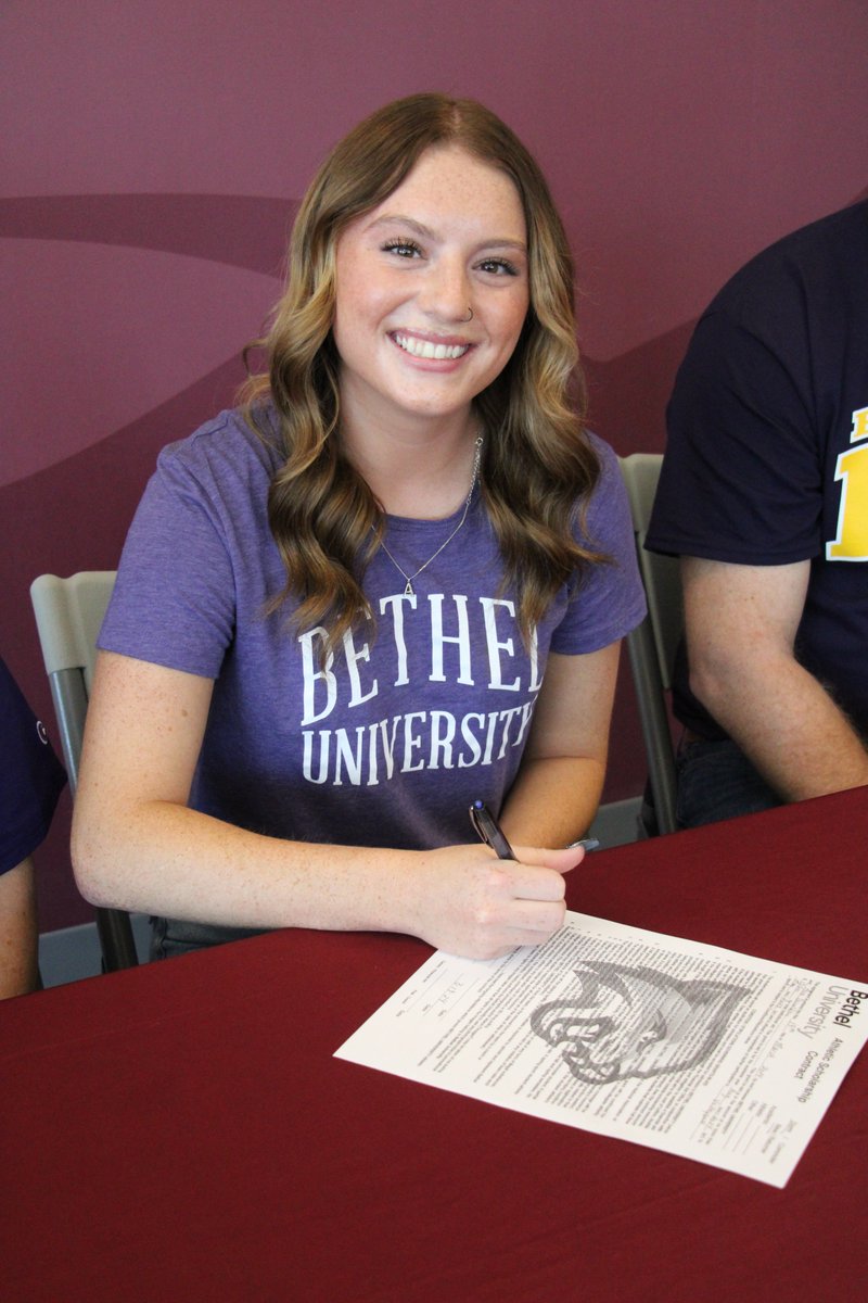 Central High School’s senior Ava Donaldson signed her letter of intent to play volleyball for the Bethel University Wildcats. Ava plans to study education. She was joined by her family, coaches, and teammates for the signing. #lionstrong #24strong #thecitymenus